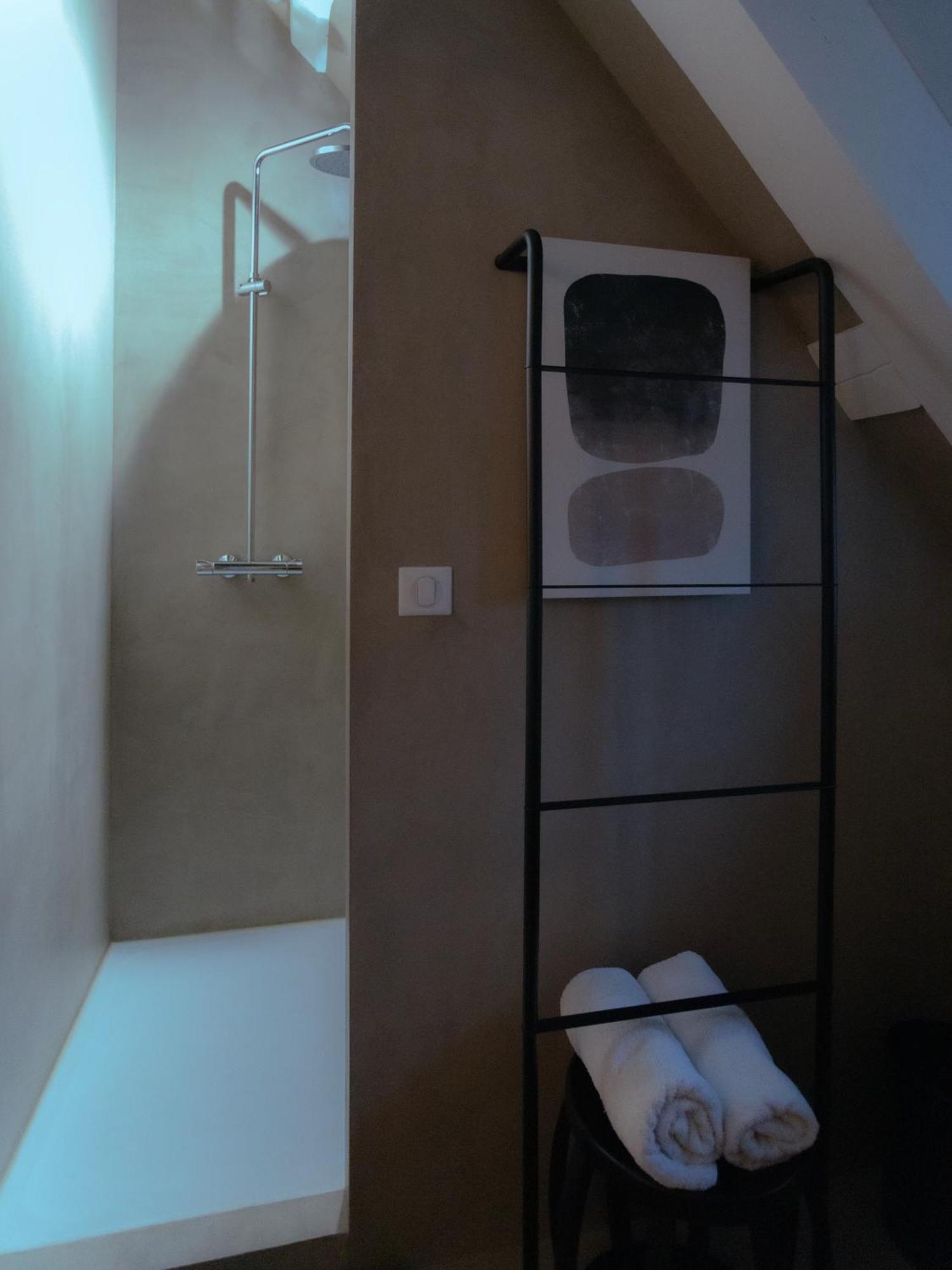 Bed and Breakfast La Guirtelle Lainsecq Екстер'єр фото